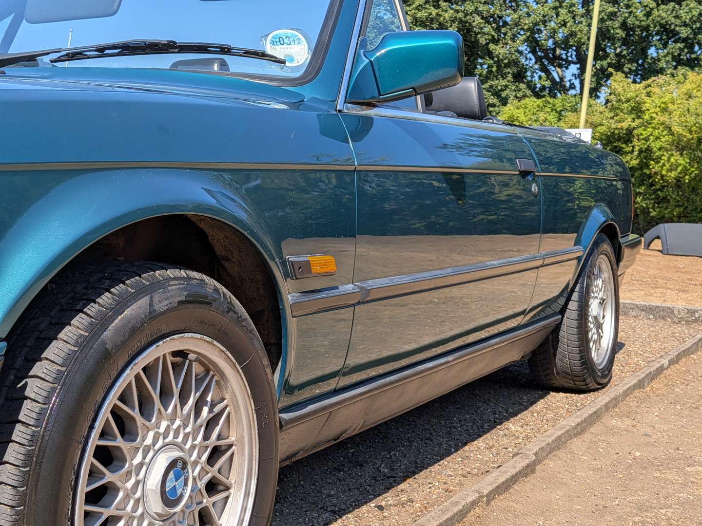 <p>1991 BMW 325I E30 CABRIOLET</p>