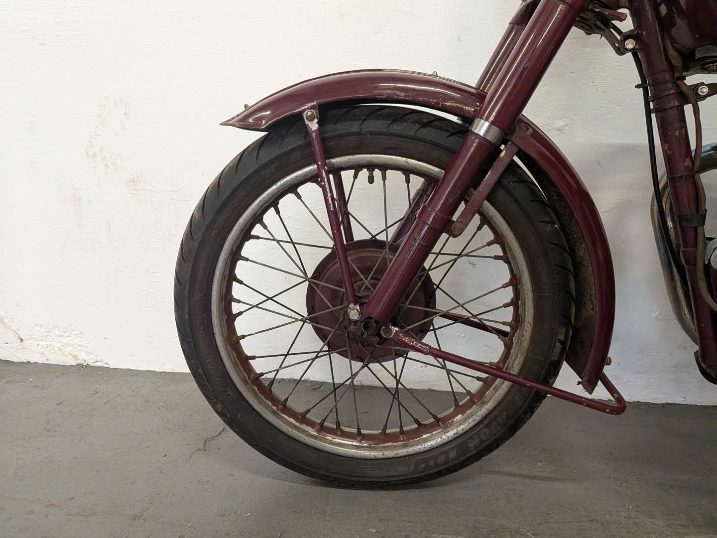 <p>1947 TRIUMPH SPEEDTWIN</p>