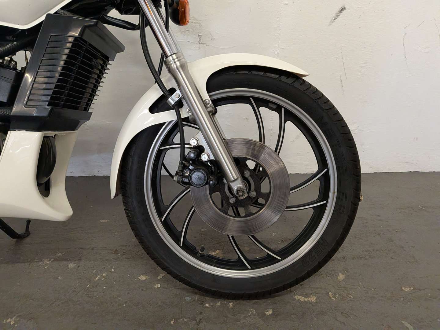 <p>1982 YAMAHA RD 125 LC</p>
