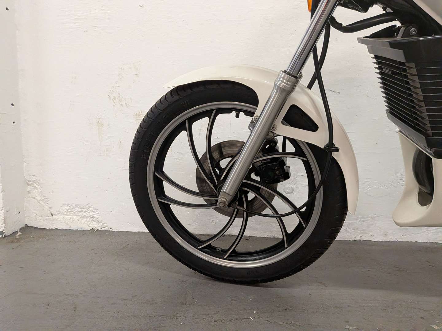 <p>1982 YAMAHA RD 125 LC</p>