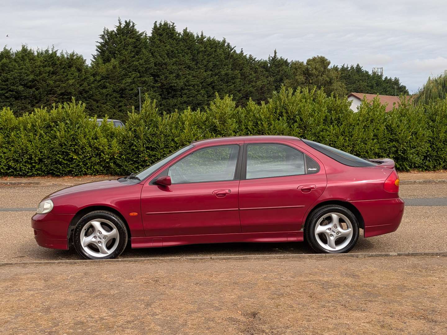 <p>2000 FORD MONDEO ST24 V6 2.5</p>