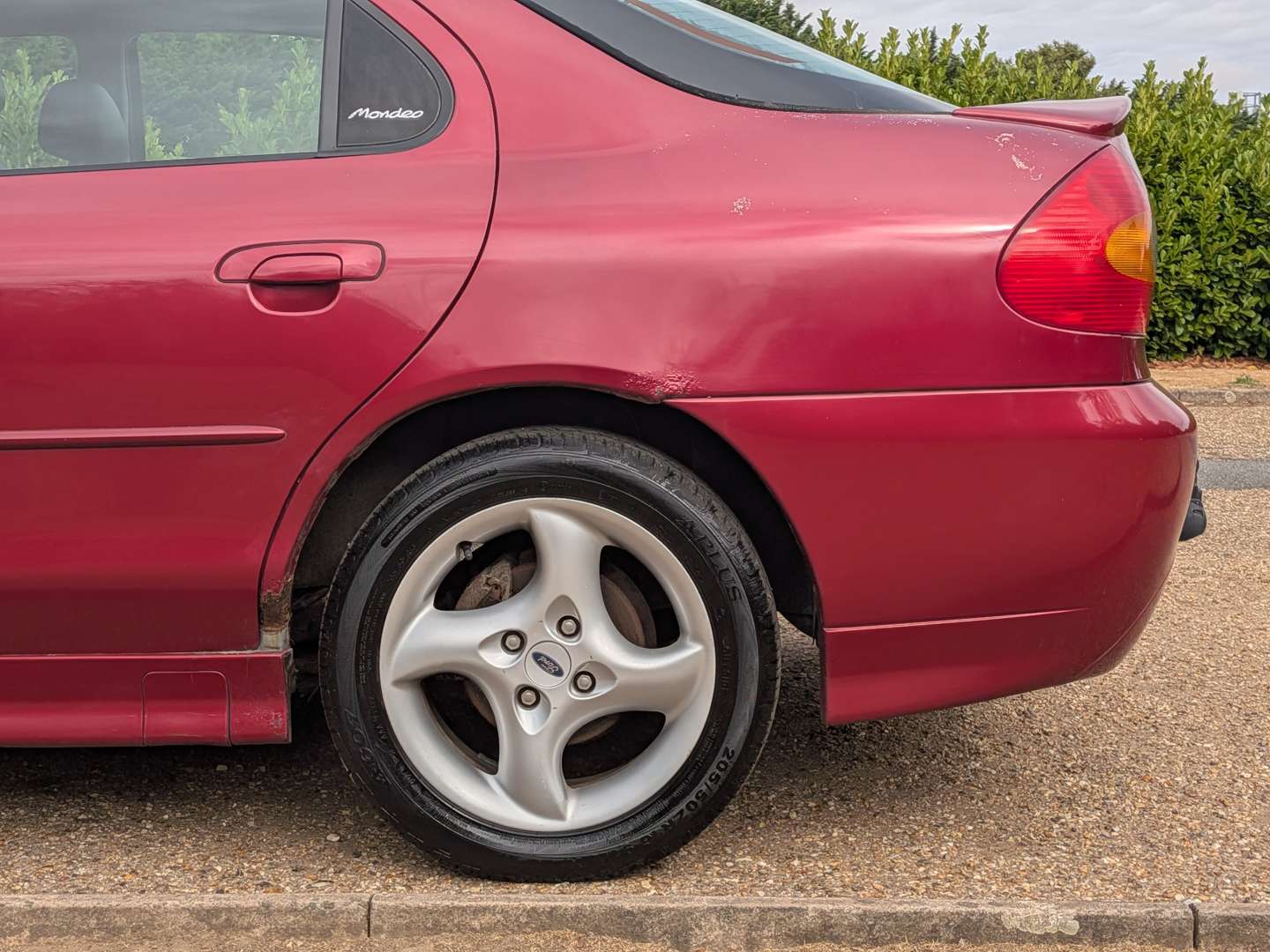 <p>2000 FORD MONDEO ST24 V6 2.5</p>