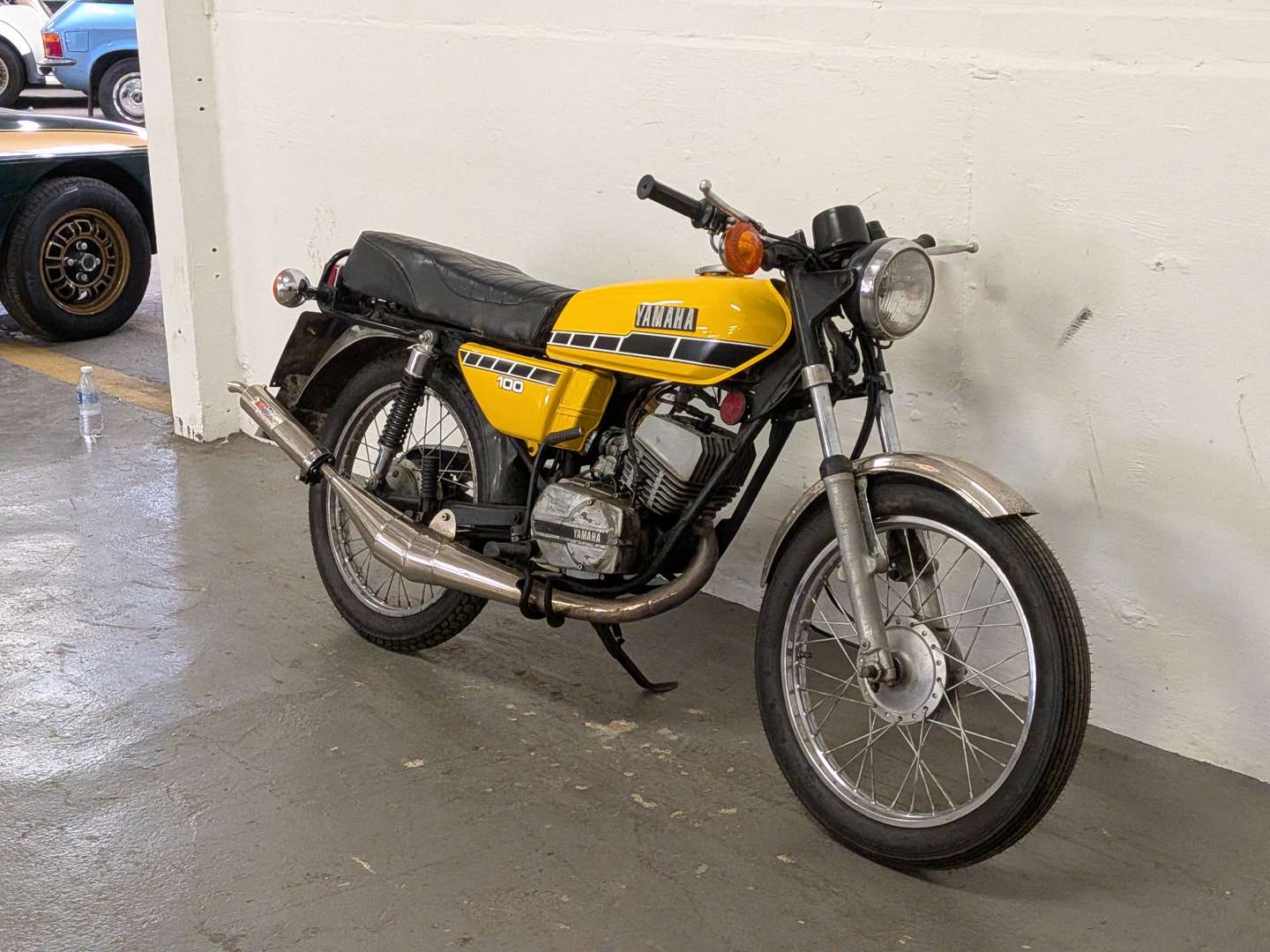 <p>1977 YAMAHA RS100</p>