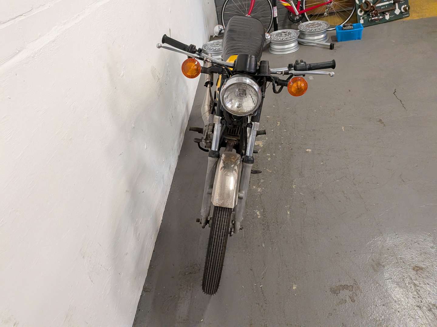 <p>1977 YAMAHA RS100</p>