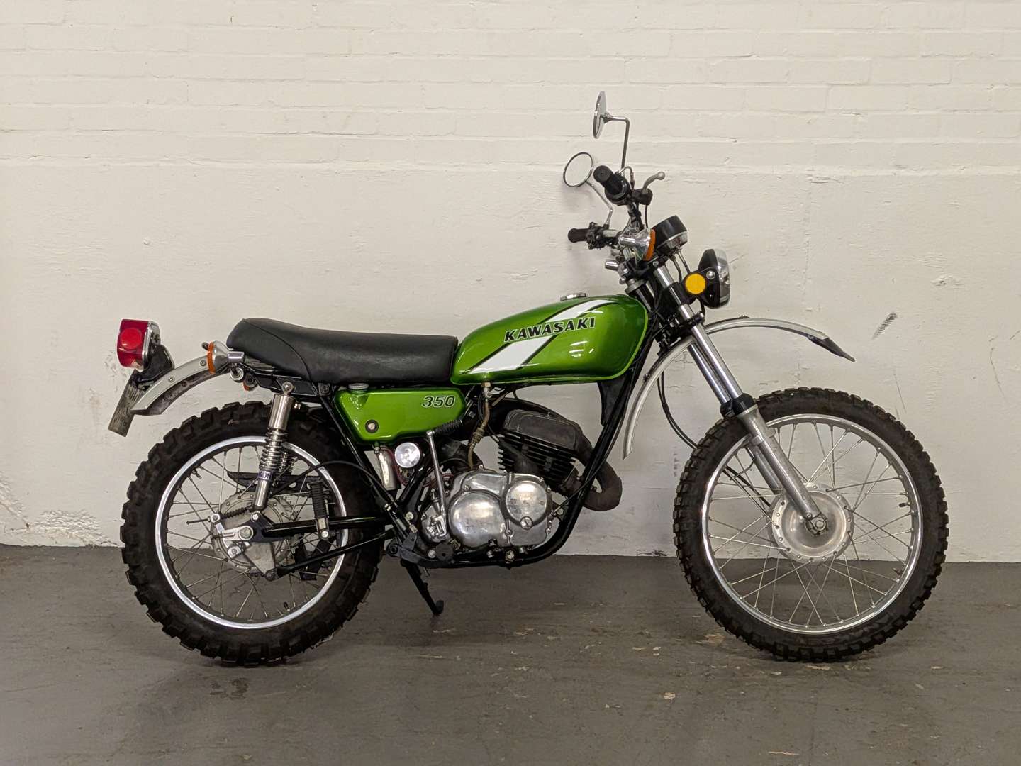 <p>1975 KAWASAKI BIG HORN 350</p>