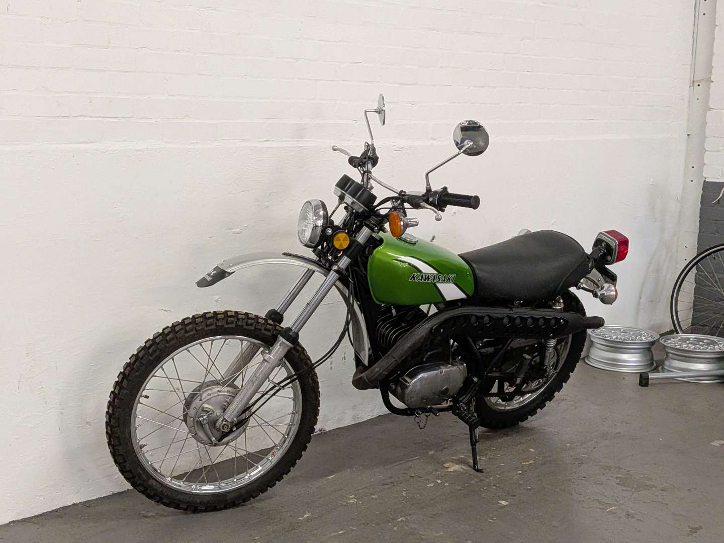 <p>1975 KAWASAKI BIG HORN 350</p>