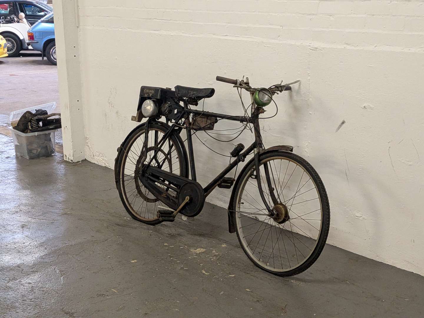 <p>1955 CYCLAID</p>