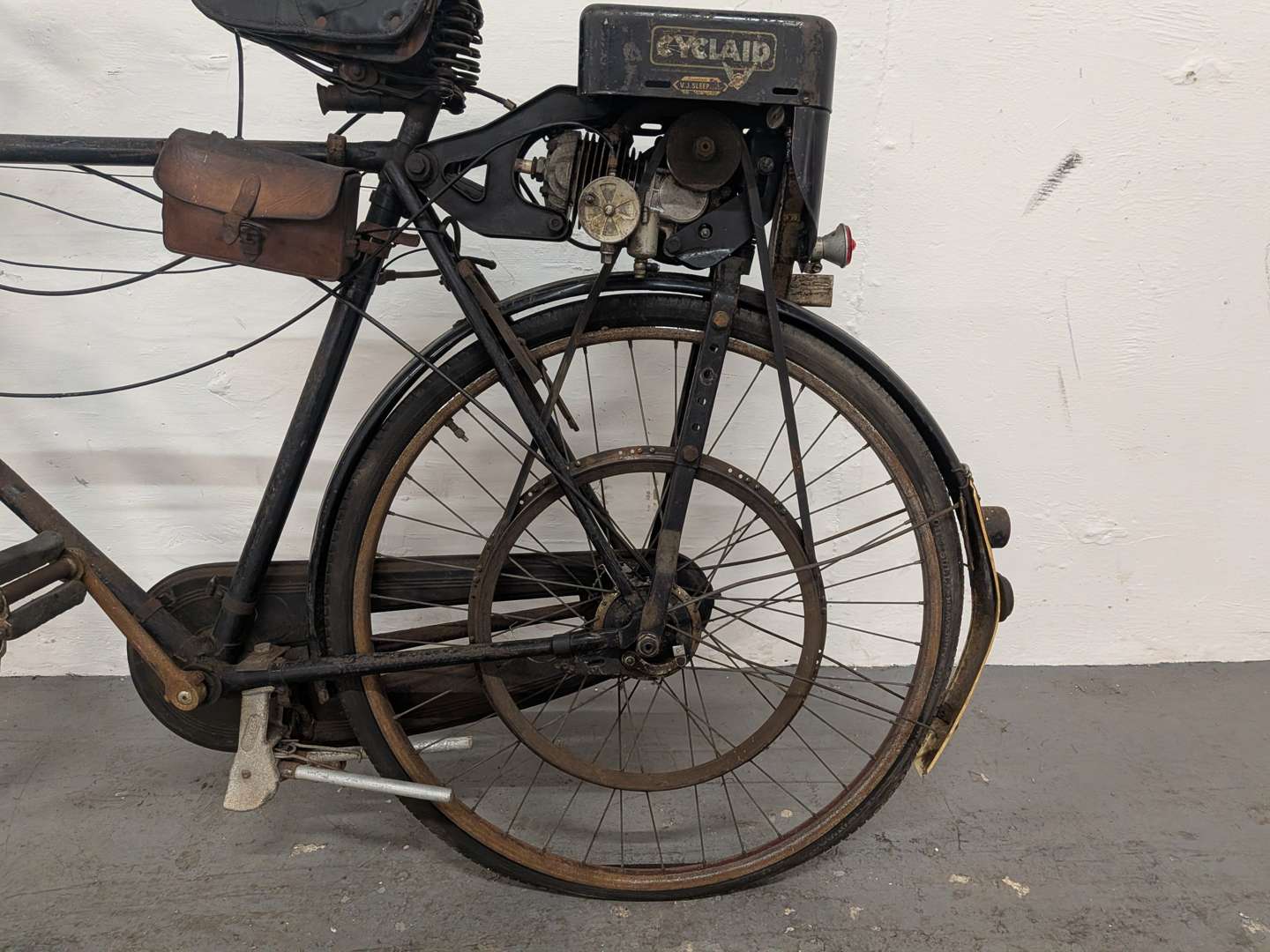 <p>1955 CYCLAID</p>