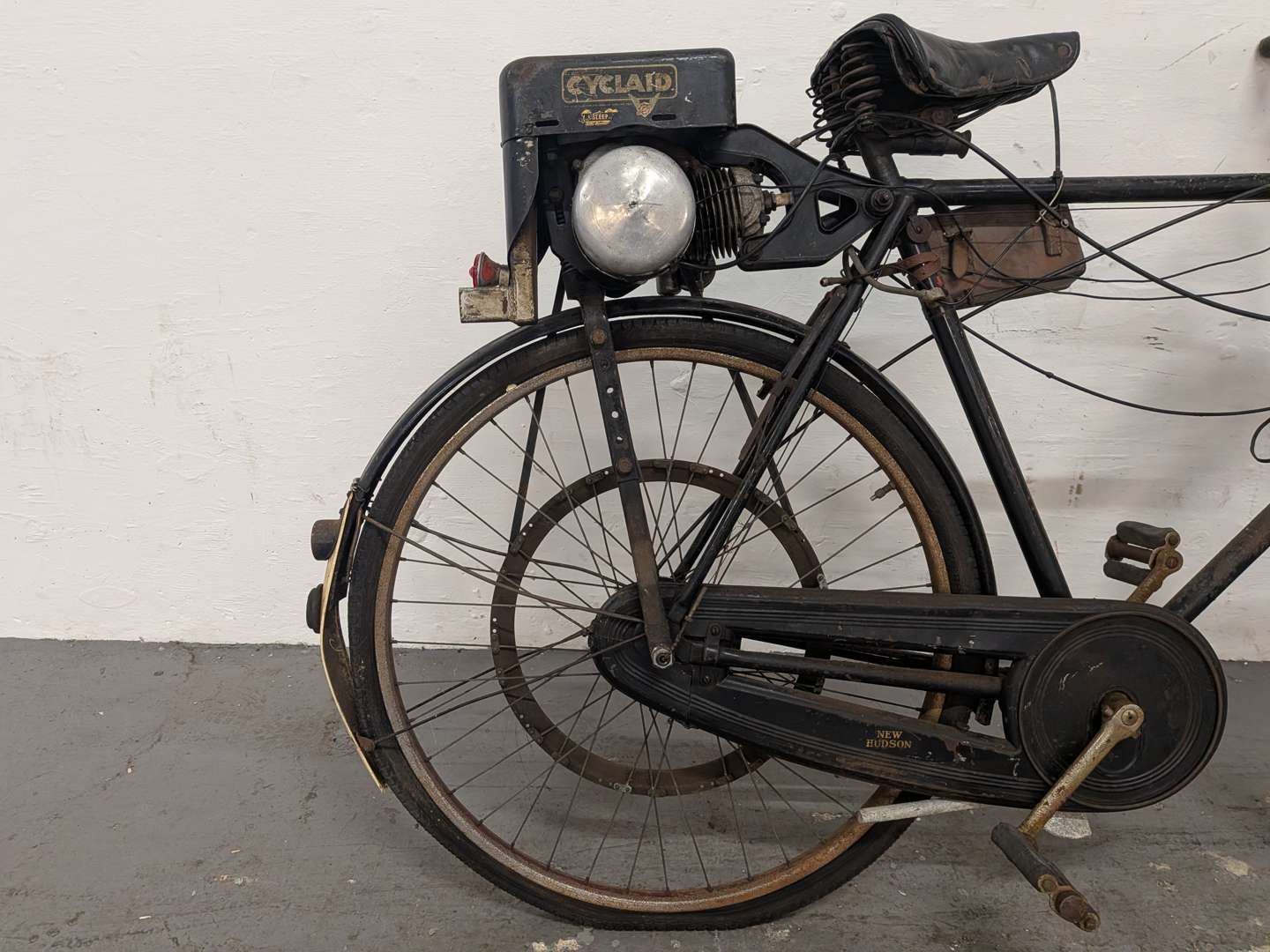 <p>1955 CYCLAID</p>