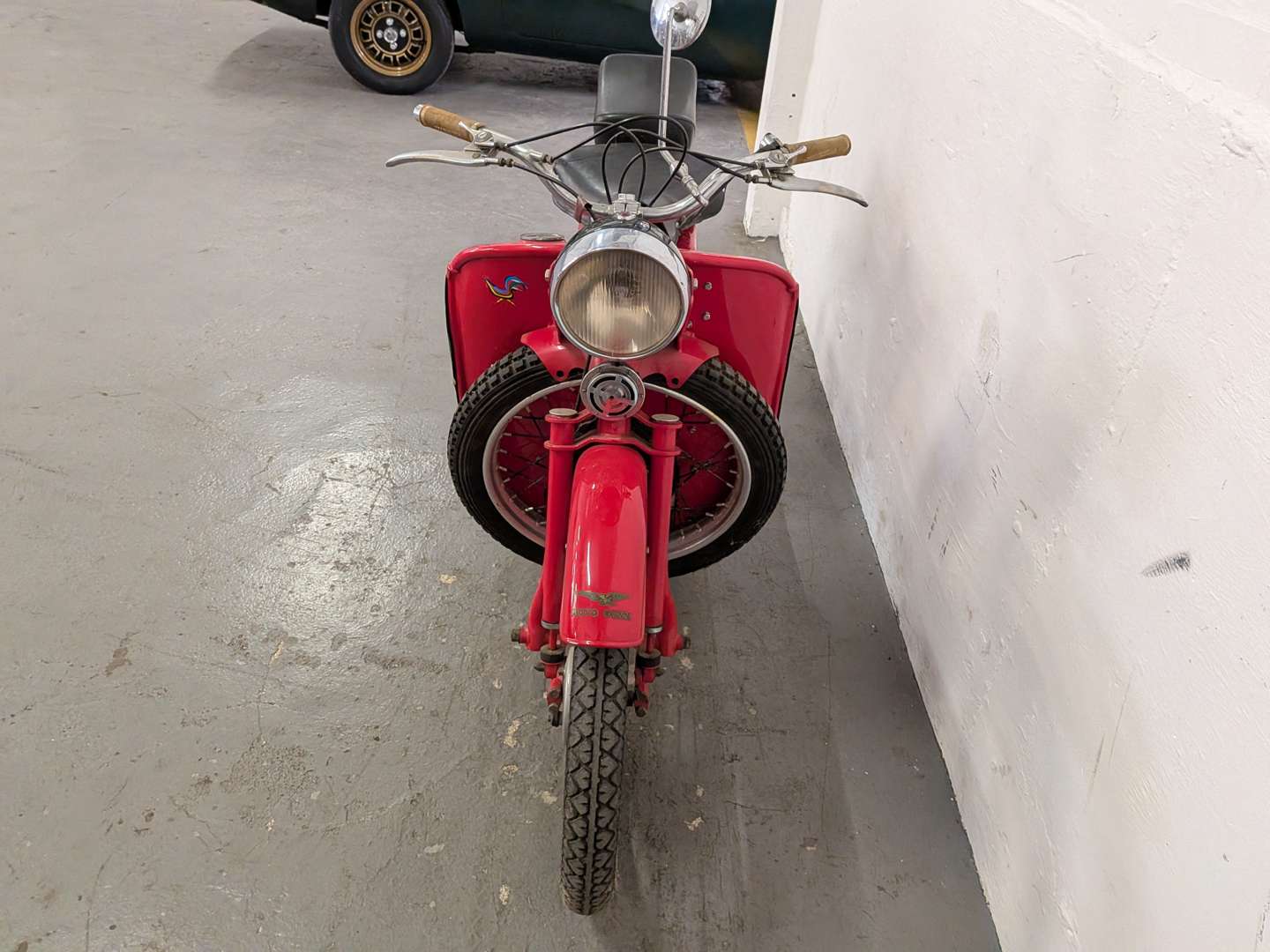 <p>1959 MOTO GUZZI 192CC</p>
