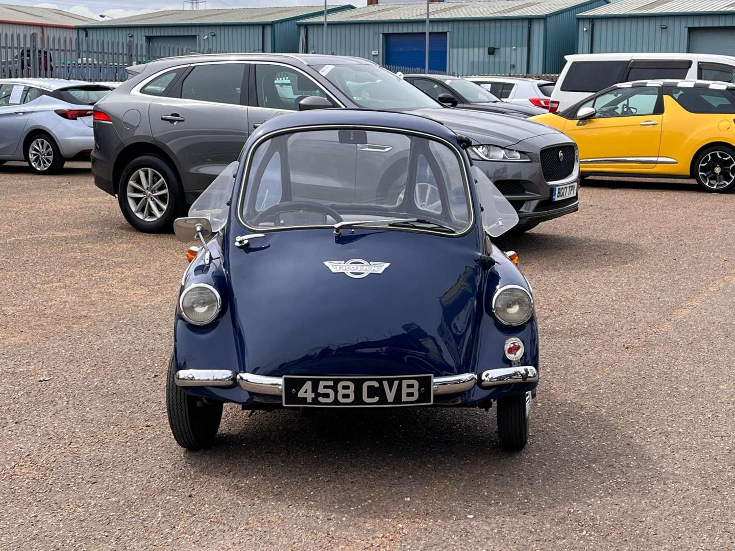 <p>1964 TROJAN HEINKEL</p>