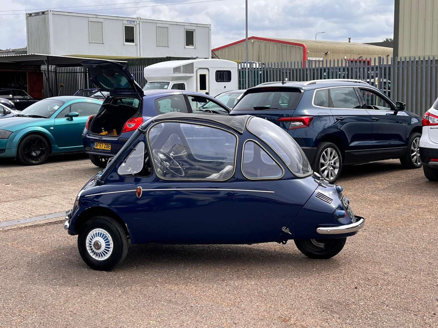 <p>1964 TROJAN HEINKEL</p>