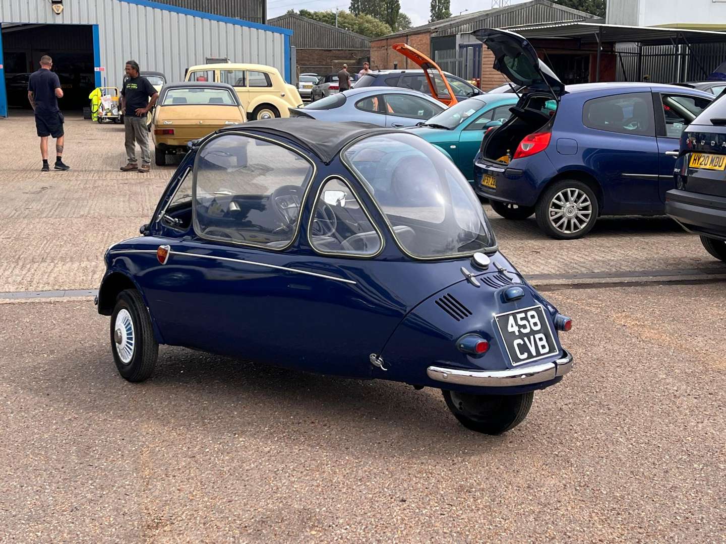 <p>1964 TROJAN HEINKEL</p>