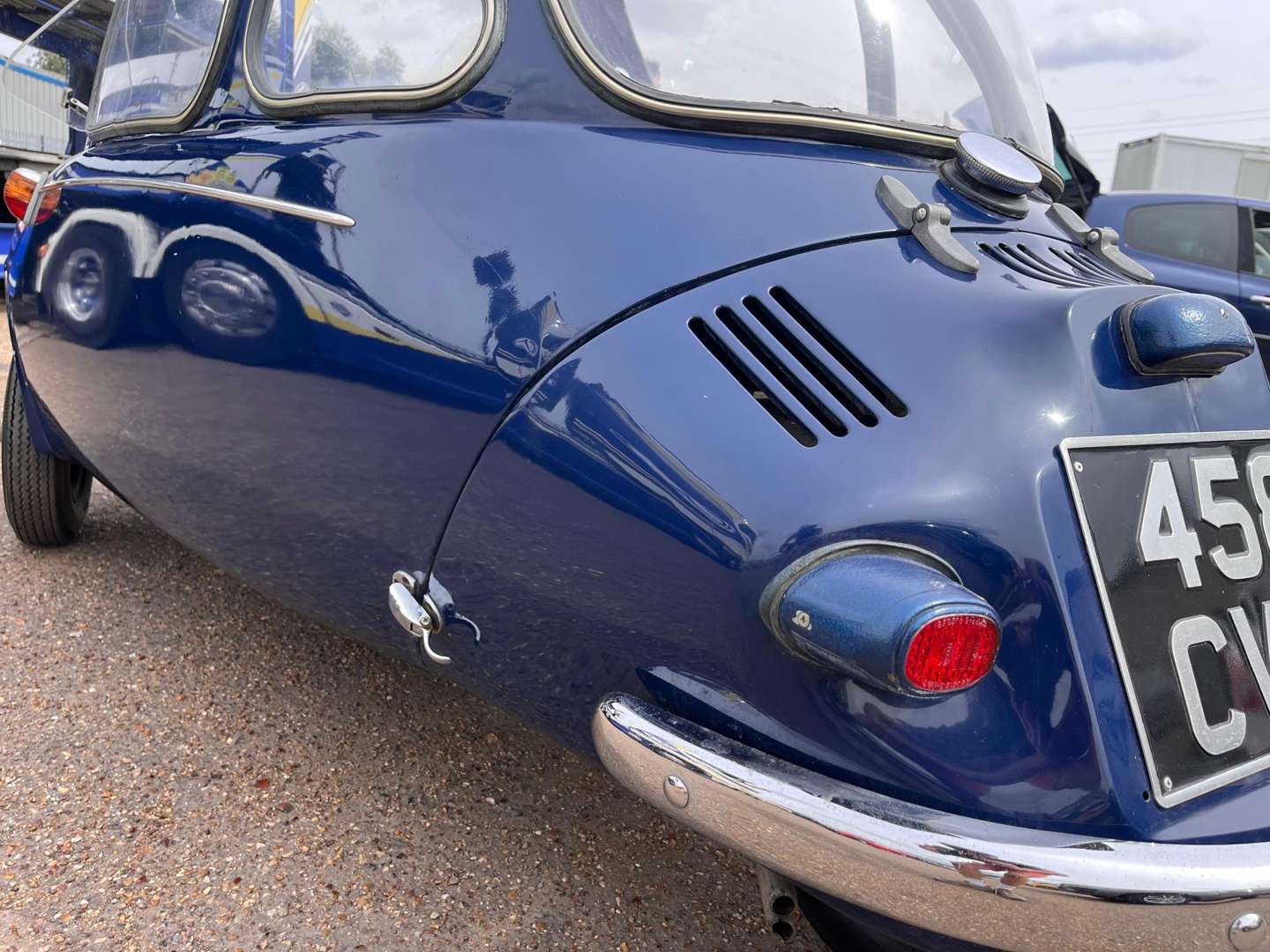 <p>1964 TROJAN HEINKEL</p>