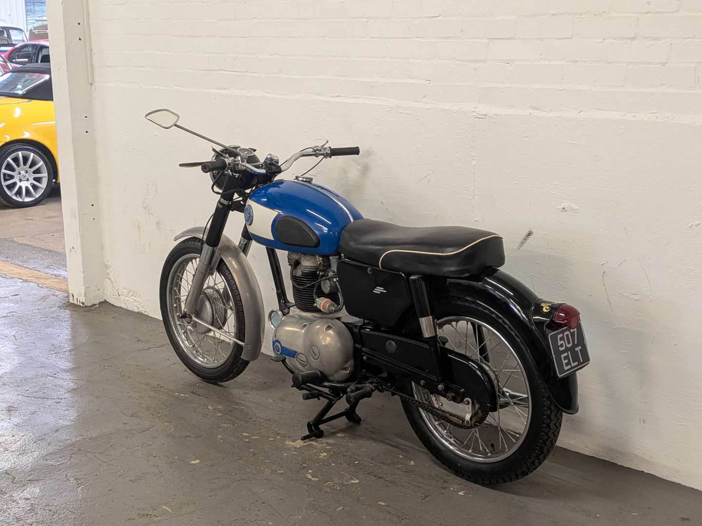<p>1962 AJS 350 SENATOR</p>