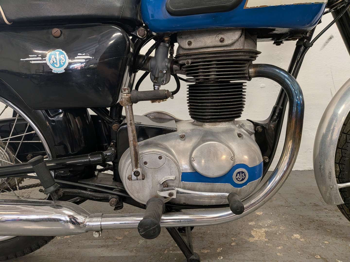 <p>1962 AJS 350 SENATOR</p>