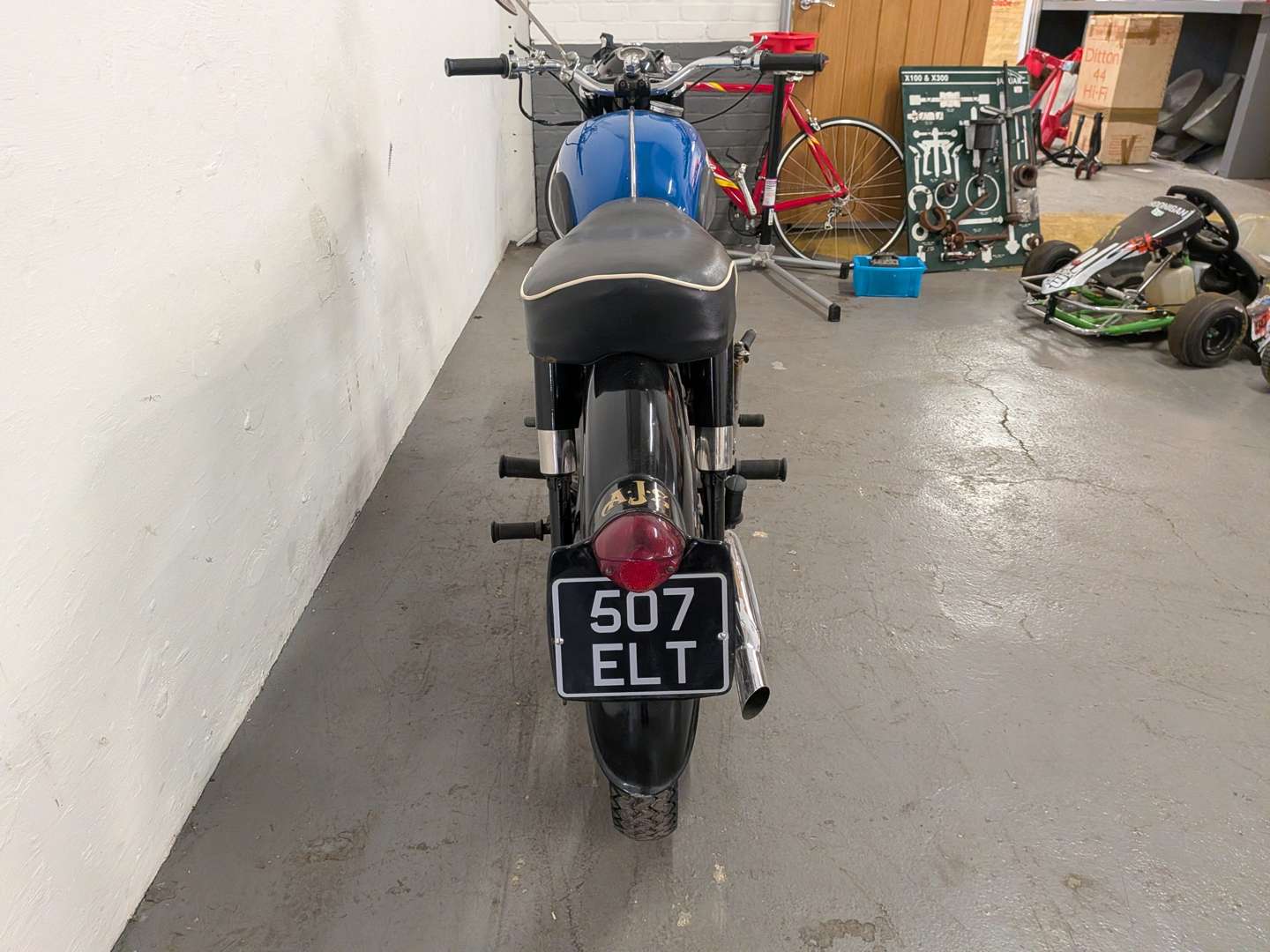 <p>1962 AJS 350 SENATOR</p>