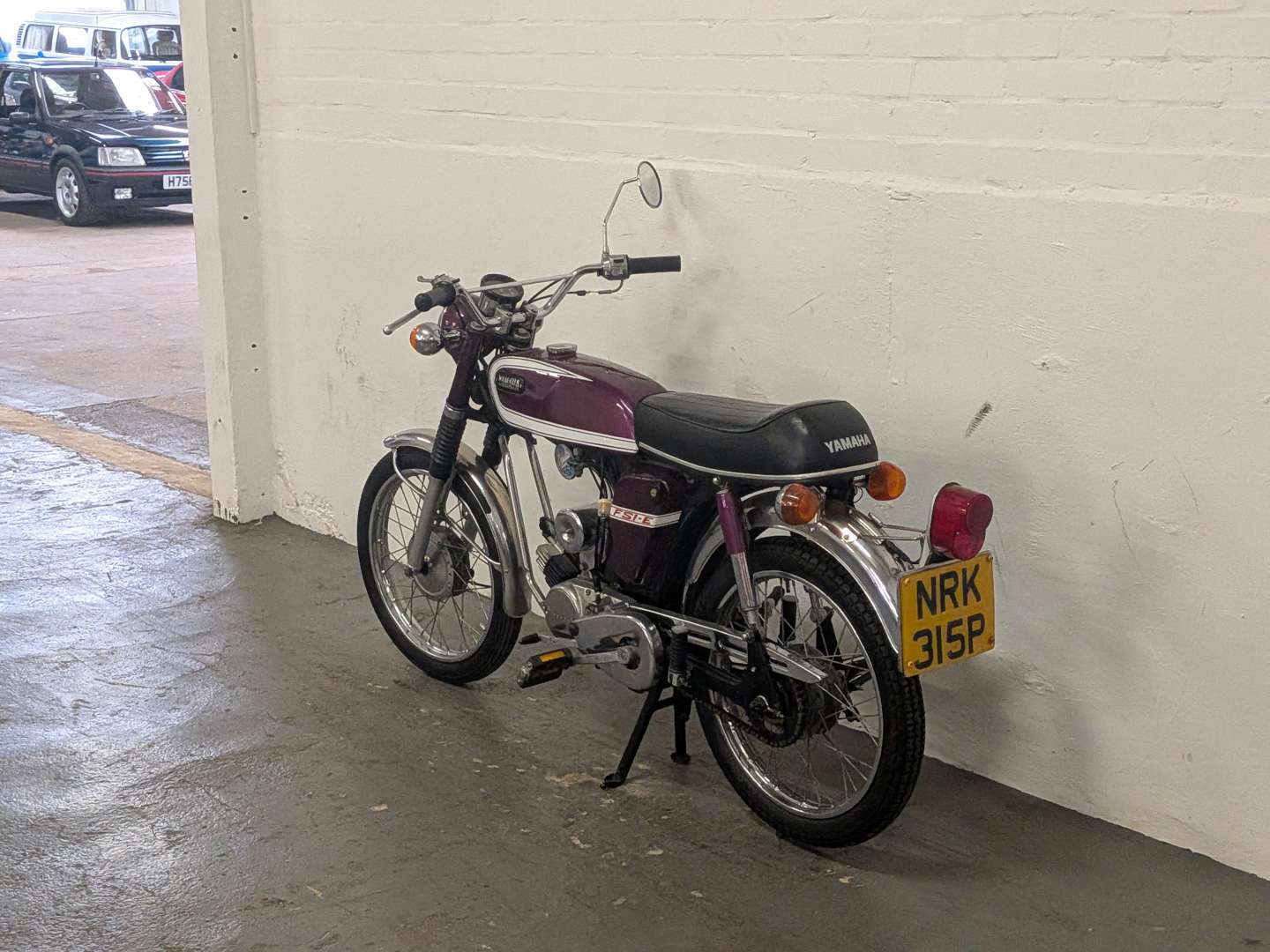 <p>1976 YAMAHA FS1E</p>