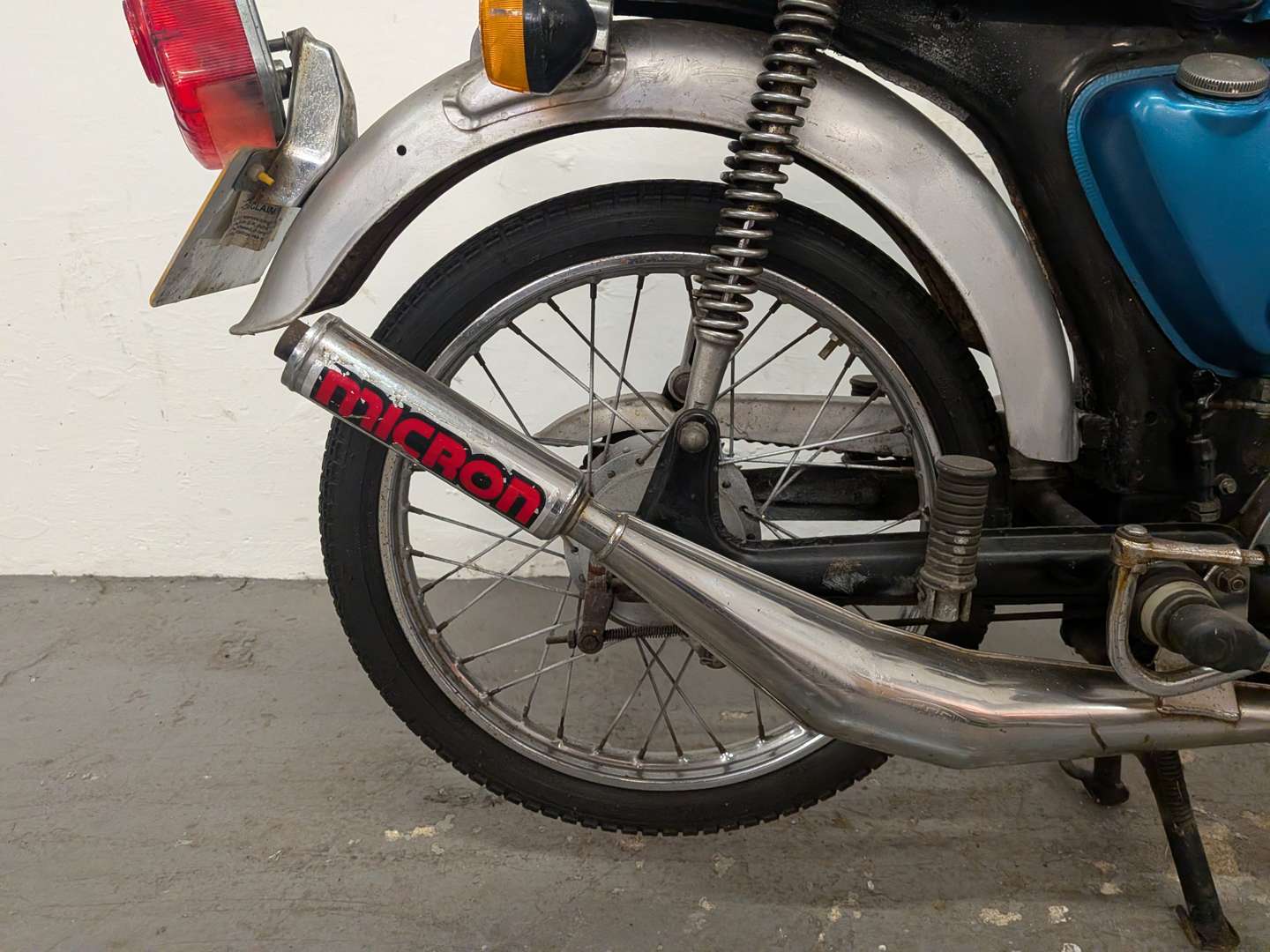 <p>1977 SUZUKI AP50</p>