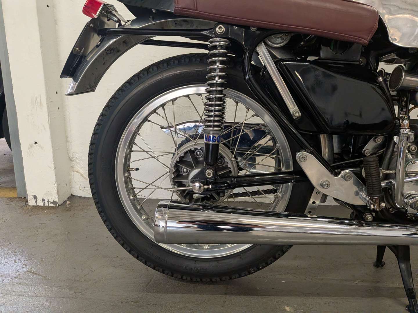 <p>1962 AJS 650 MODEL 31 CAFE RACER</p>