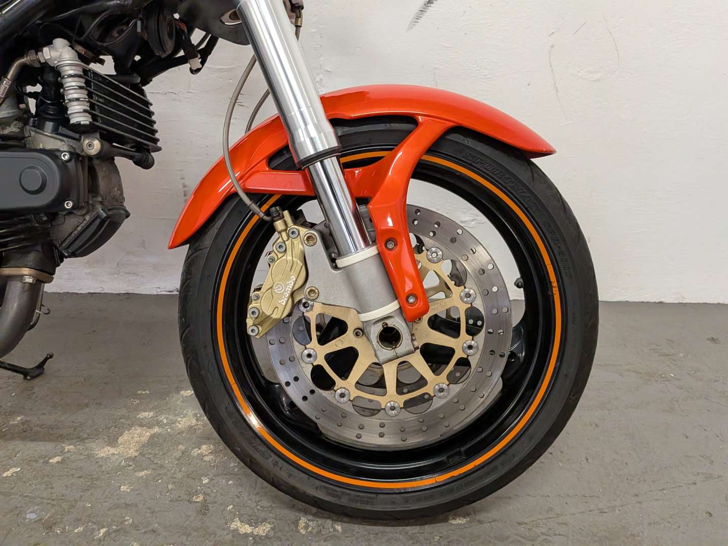 <p>2004 DUCATI M800 DARK 03</p>