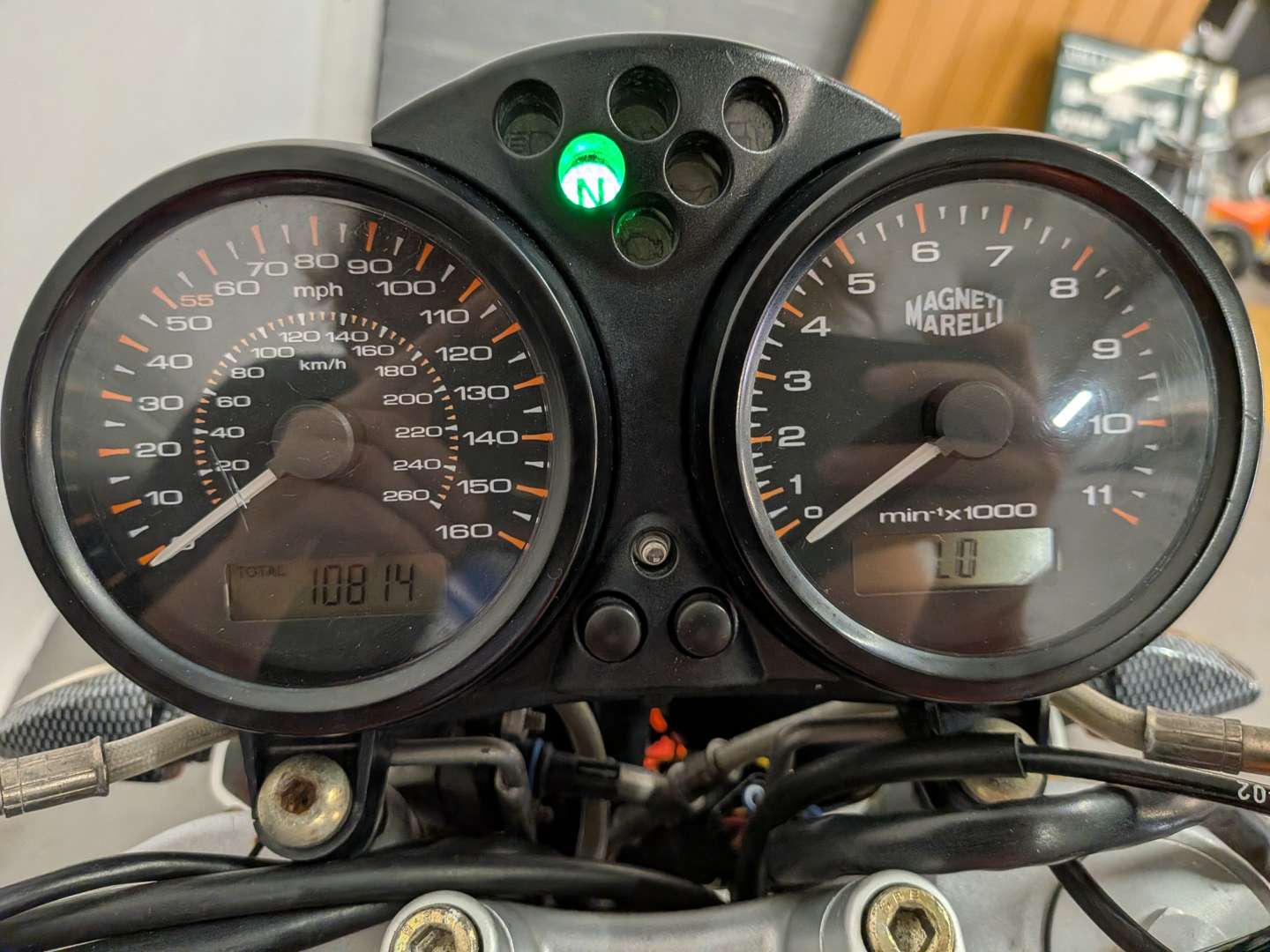<p>2004 DUCATI M800 DARK 03</p>