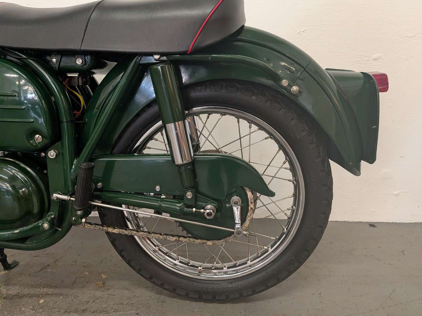 <p>1960 NORTON MODEL 50</p>