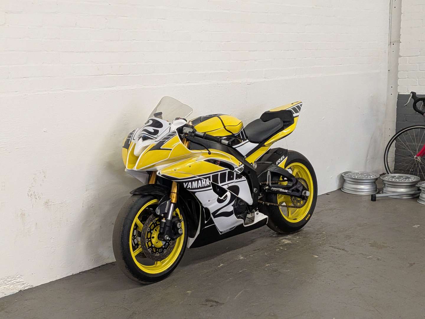 <p>2013 YAMAHA R6 TRACK BIKE</p>