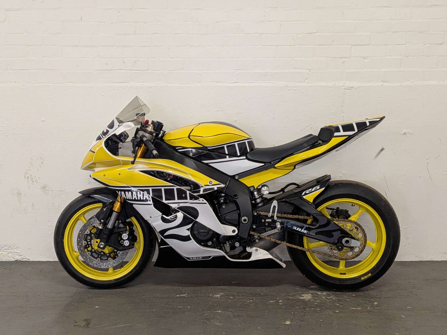 <p>2013 YAMAHA R6 TRACK BIKE</p>