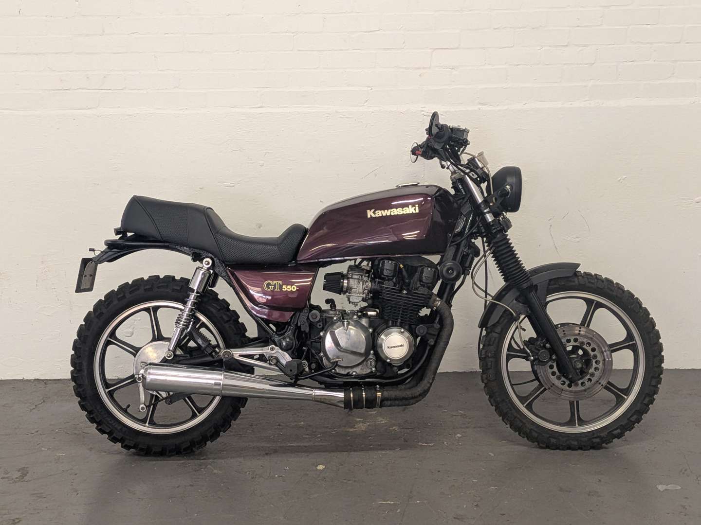 <p>1990 KAWASAKI GT550 G4</p>