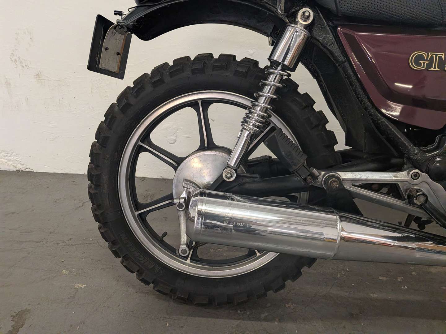 <p>1990 KAWASAKI GT550 G4</p>