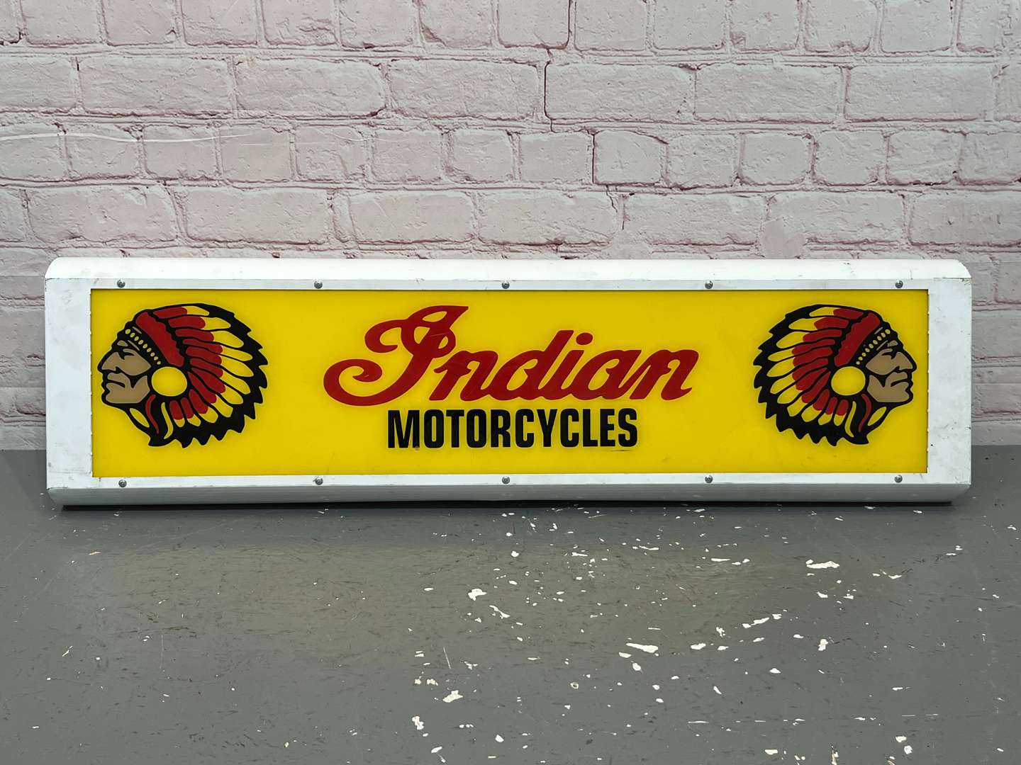 <p>Indian Motorcycles Illuminated Sign</p>