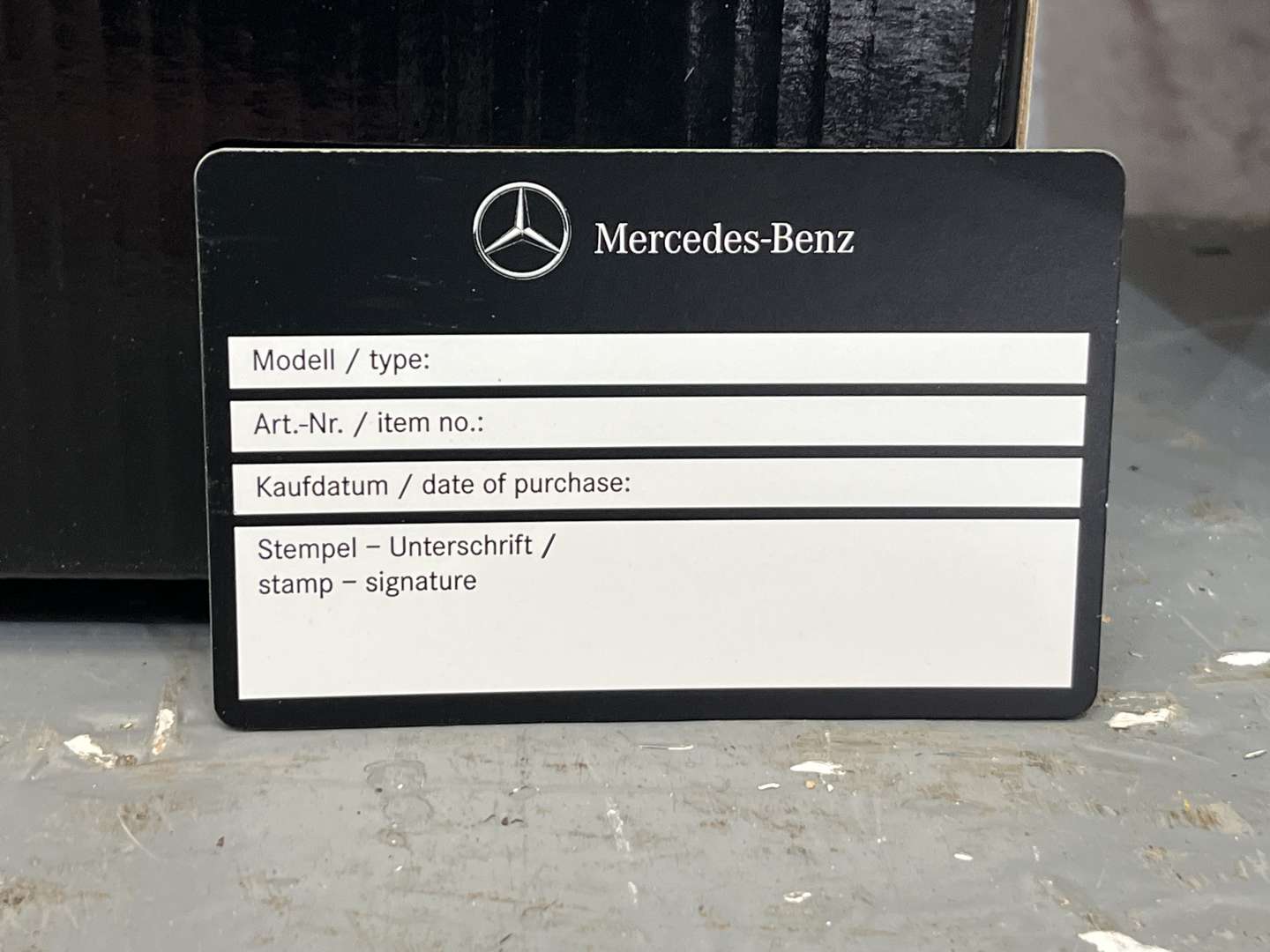 <p>Mercedes Aluminium Genuine Dealership Boxed Wall Clock</p>