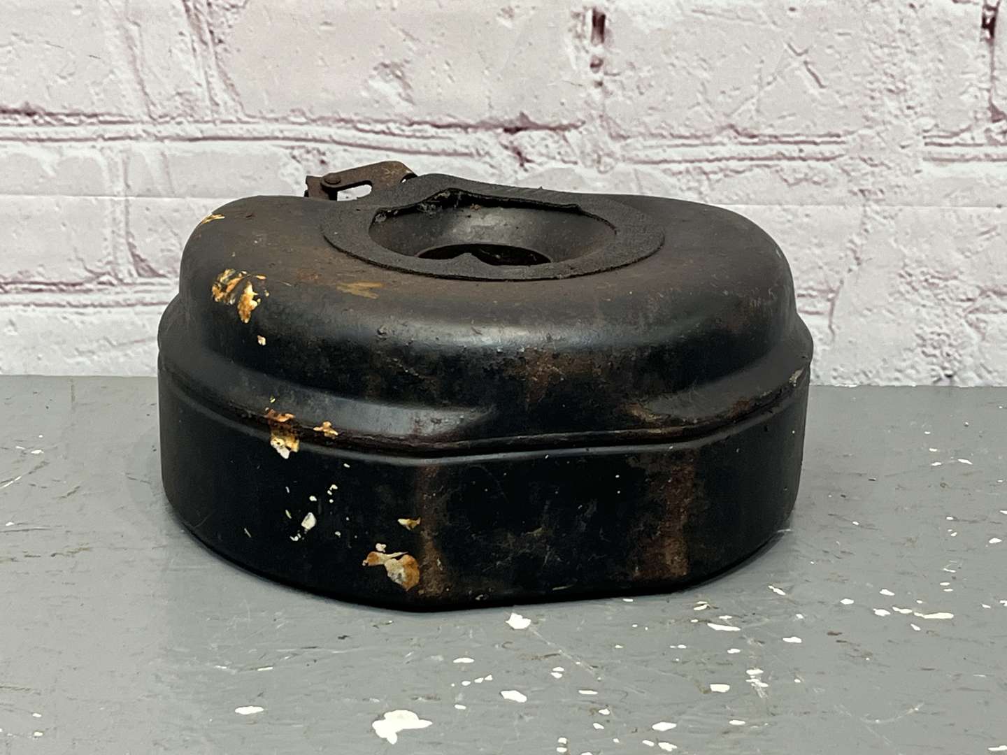 <p>BMW Bellino Rare Fuel Can</p>