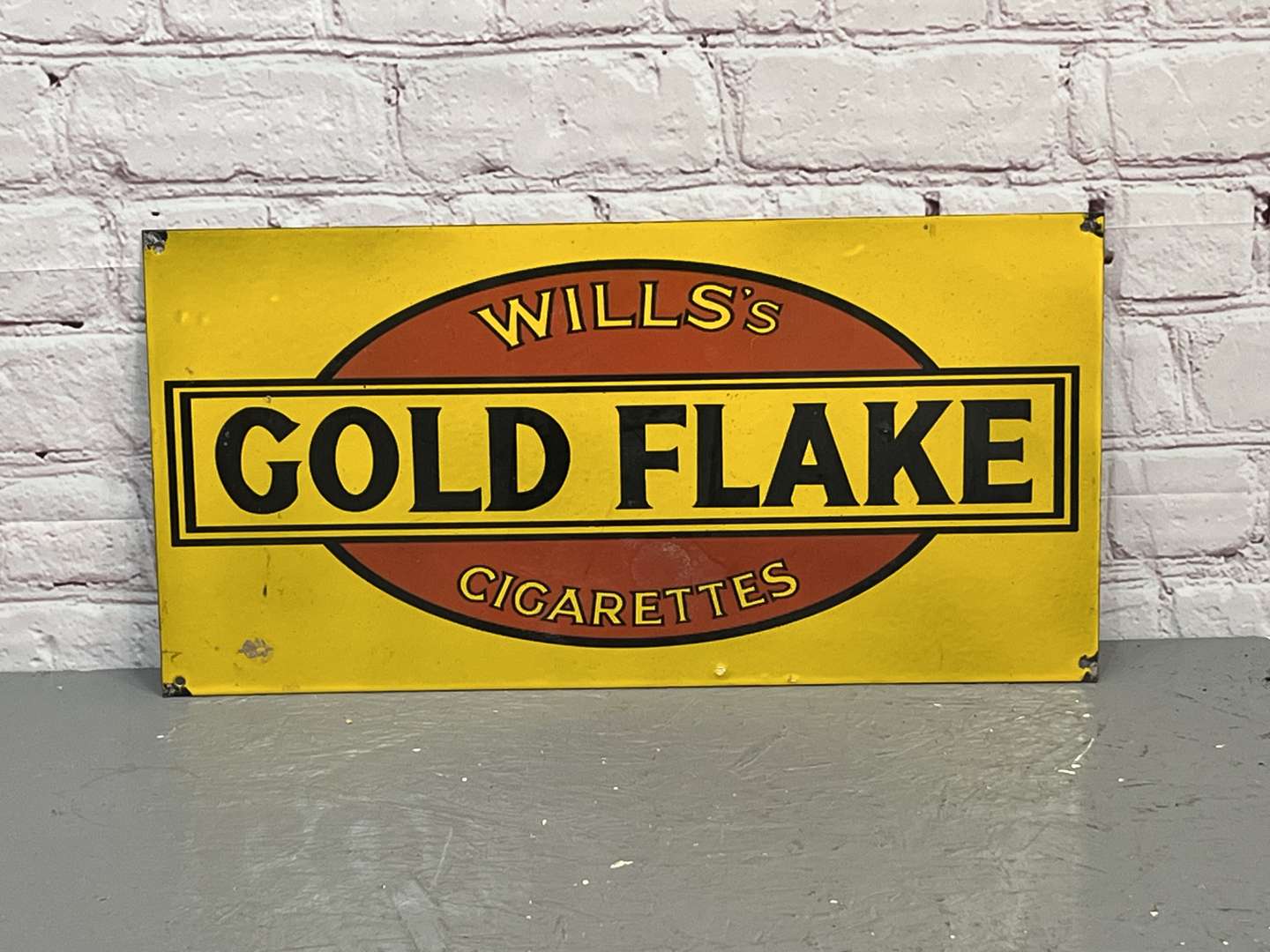 <p>Will's Gold Flake Cigarettes Enamel Sign</p>