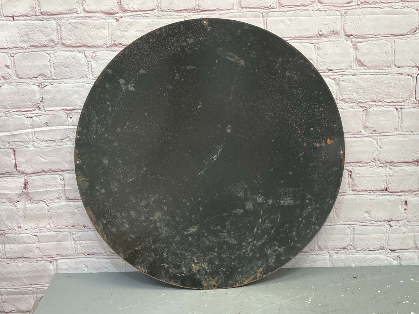 <p>Esso “Always on Guard” Circular Enamel Sign&nbsp;</p>