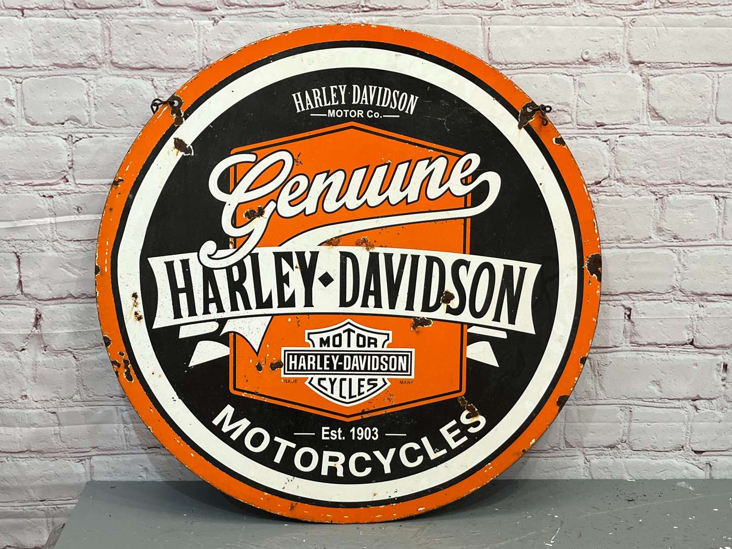 <p>Harley Davidson Motorcycles Double Sided Enamel Sign&nbsp;</p>