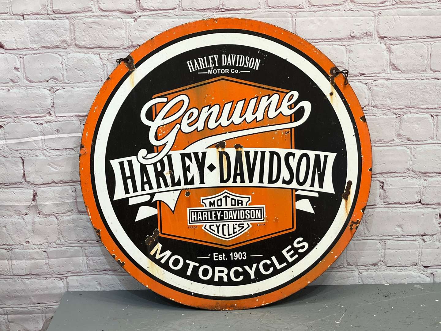 <p>Harley Davidson Motorcycles Double Sided Enamel Sign&nbsp;</p>