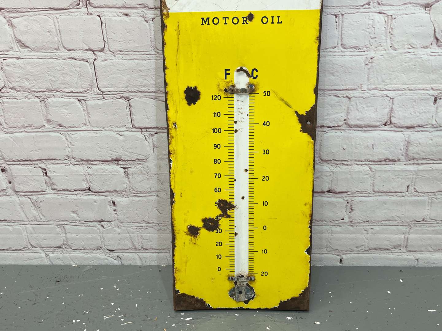 <p>Duckhams Q20-50 Enamel Thermometer Sign a/f</p>