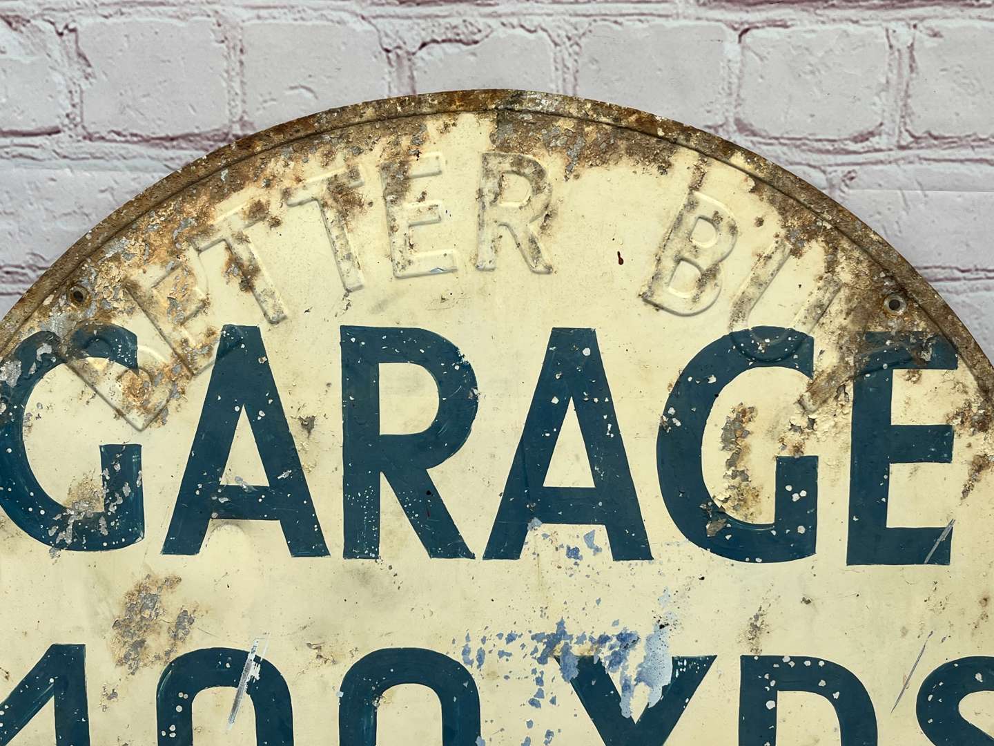<p>Garage 400 Yards Metal Sign With Impressed Better Buy&nbsp;</p>
