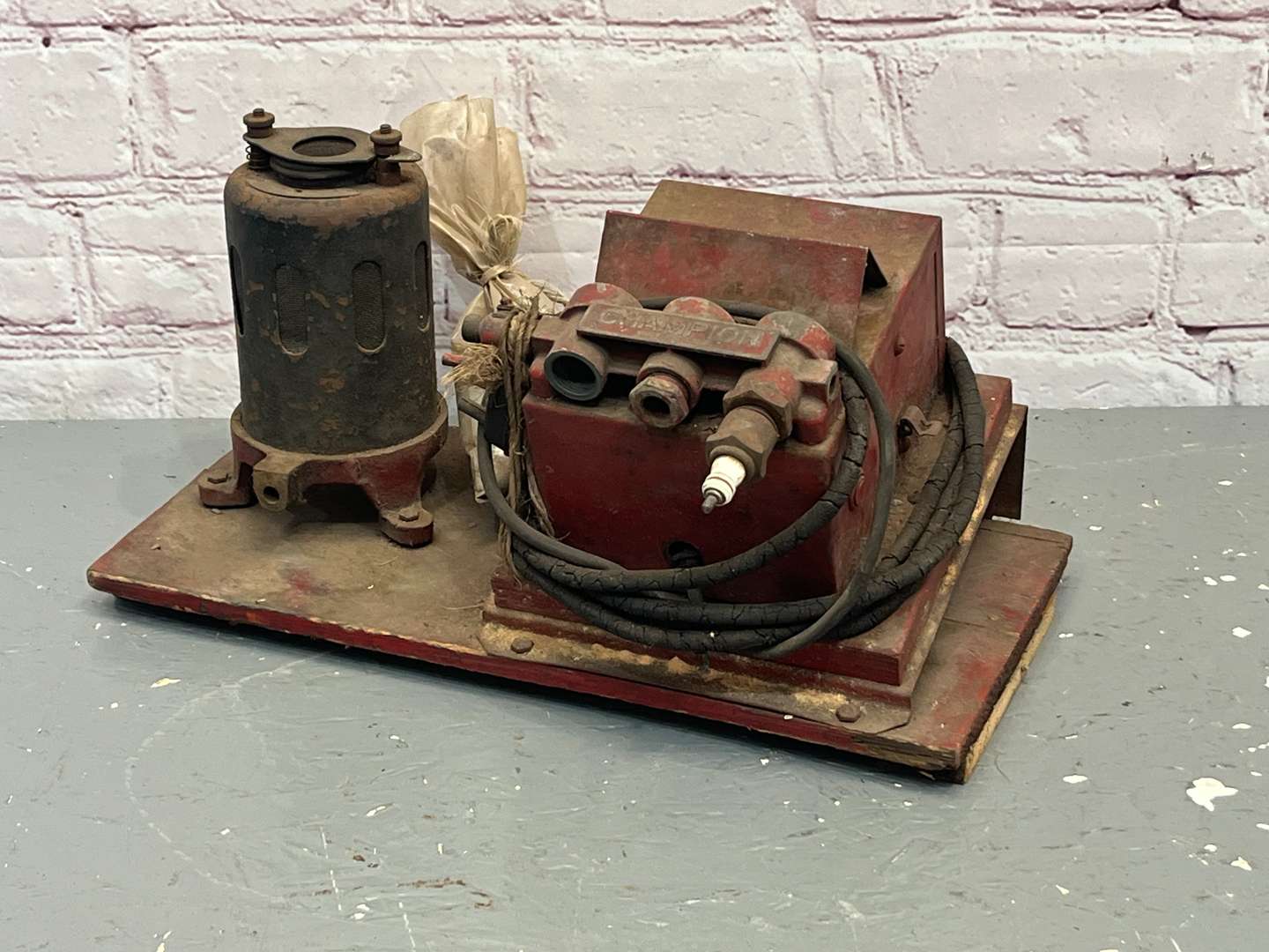 <p>Vintage Champion Spark Plug Cleaner</p>