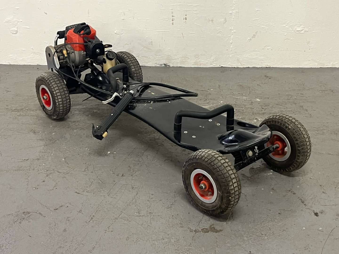 <p>Petrol Powered Skate Board</p>