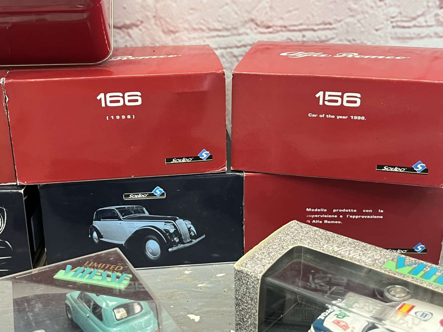 <p>Fourteen Boxed Diecast Model Cars&nbsp;</p>