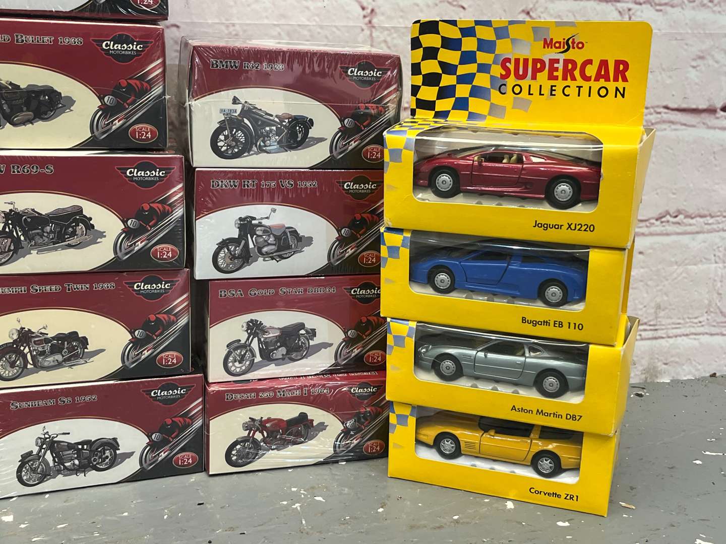 <p>Quantity of Boxed Classic Motorcycles & Maisto Boxed Cars</p>