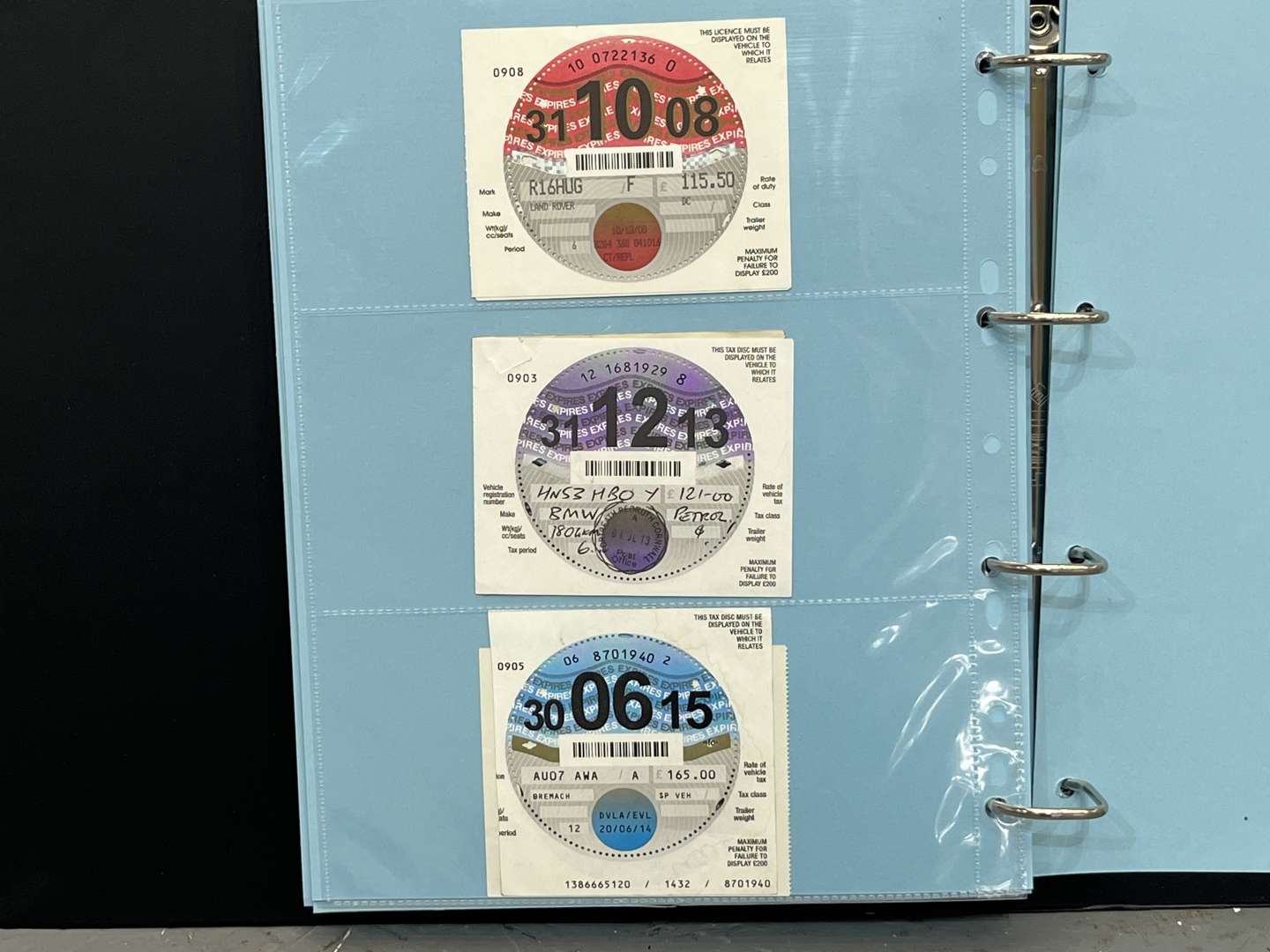 <p>Folder of Vehicle Tax Discs from 1921 - 2015 Disc For Every Year</p>