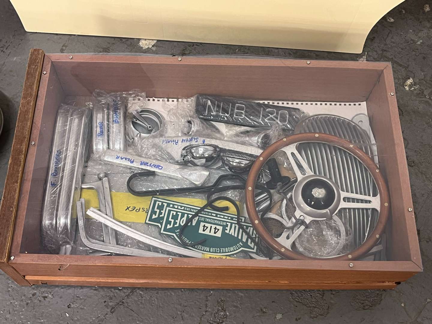 <p>Jaguar XK150 Dismantled Childs Pedal Car (Lacking Chassis) &nbsp;</p>