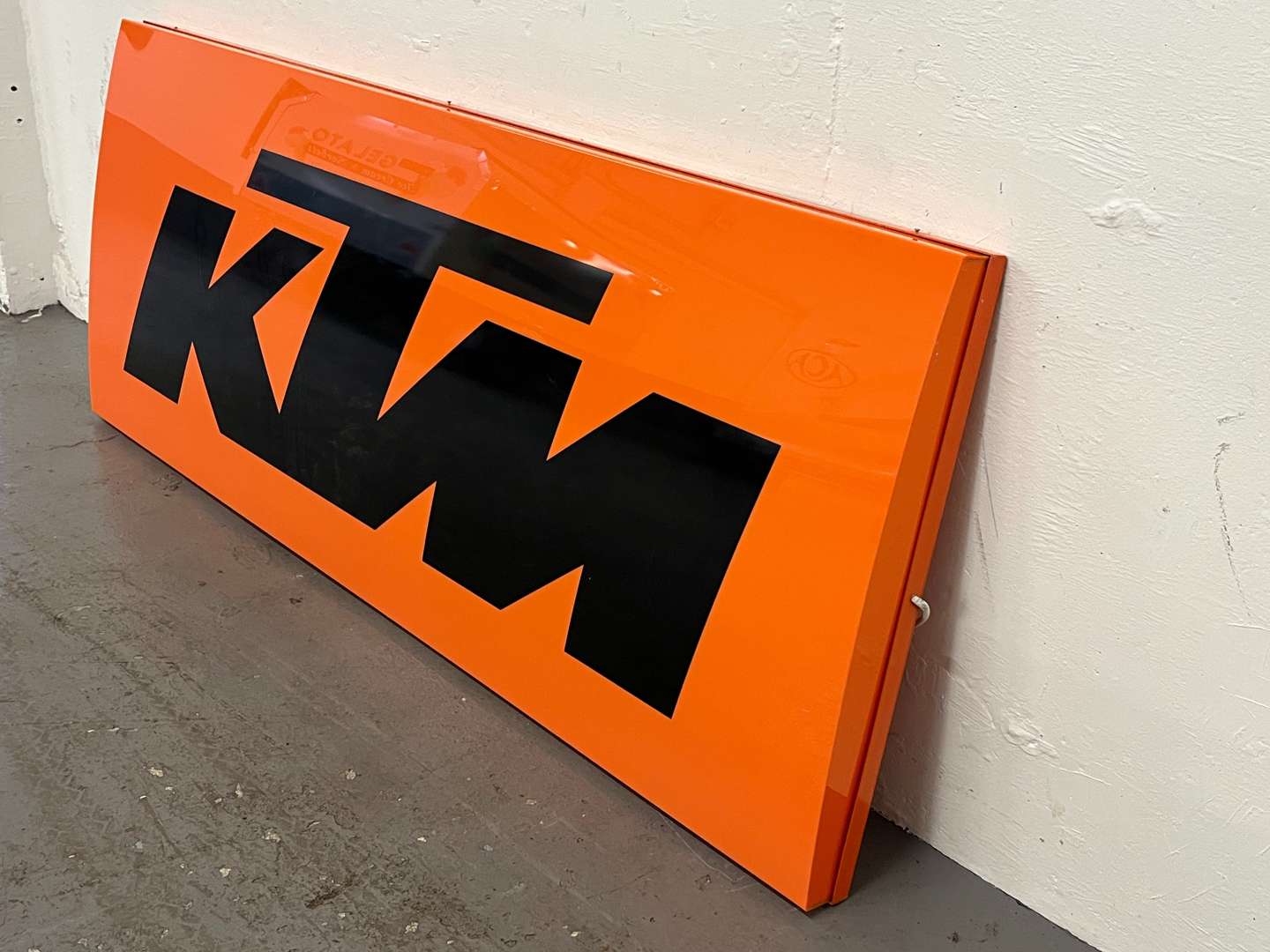 <p>Large KTM Dealership Illuminated Sign</p>