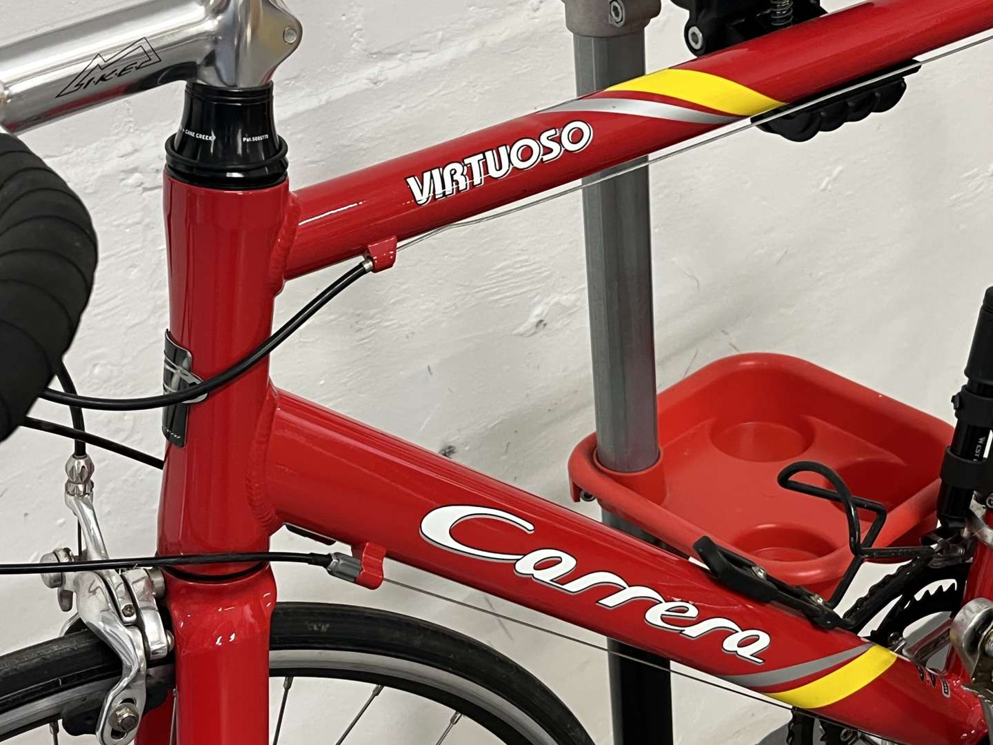 <p>Carrera Virtuoso Racing Bicycle and Work Stand</p>