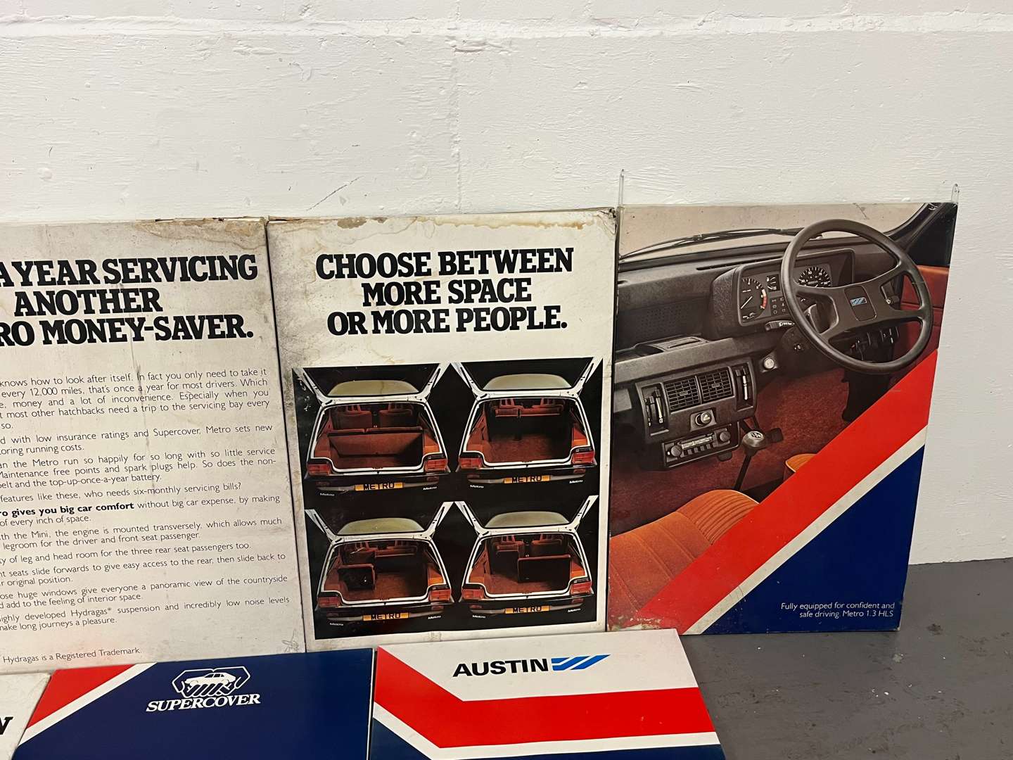 <p>Set of Cardboard Mini Metro Dealership Advertising Boards</p>
