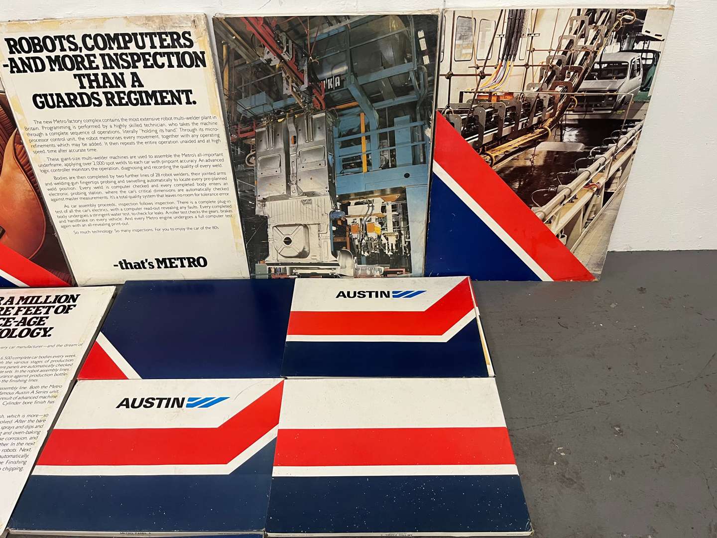<p>Set of Cardboard Mini Metro Dealership Advertising Boards</p>